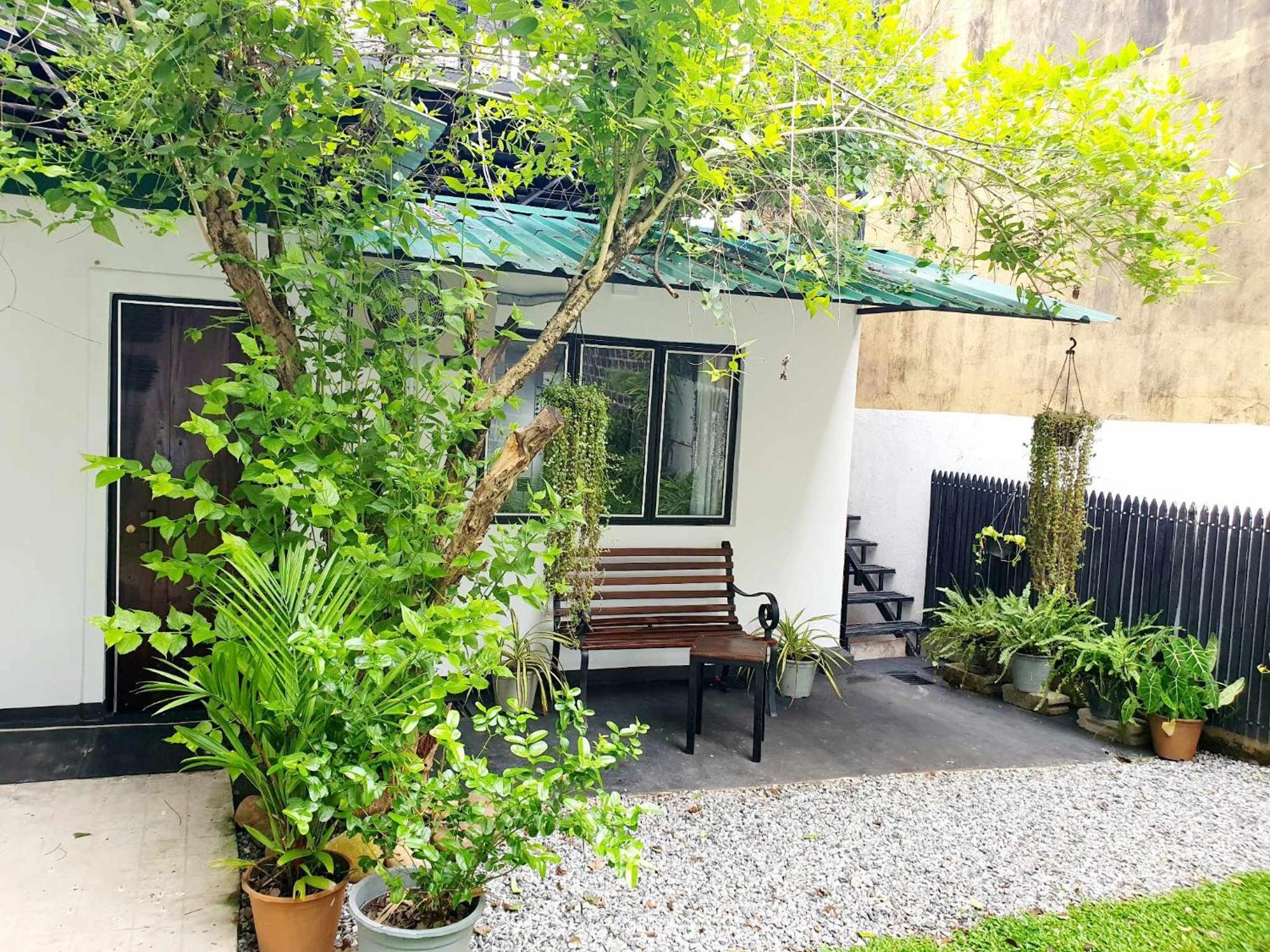Home From Home Nugegoda Exterior foto